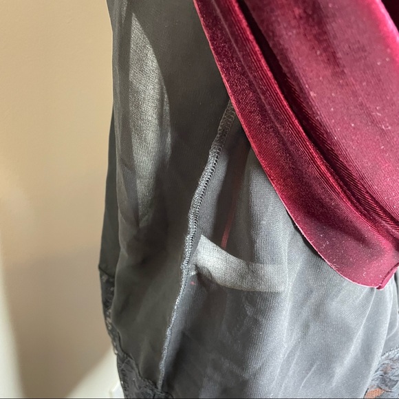 NWT Zara Burgundy Velour Tank Top Size M - Picture 6 of 6